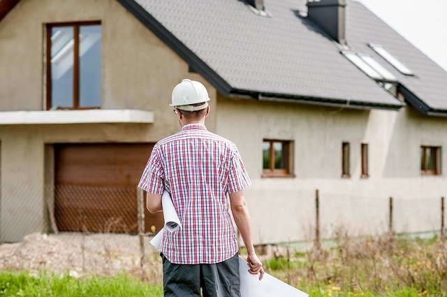 Architekt, stavba domu.jpg